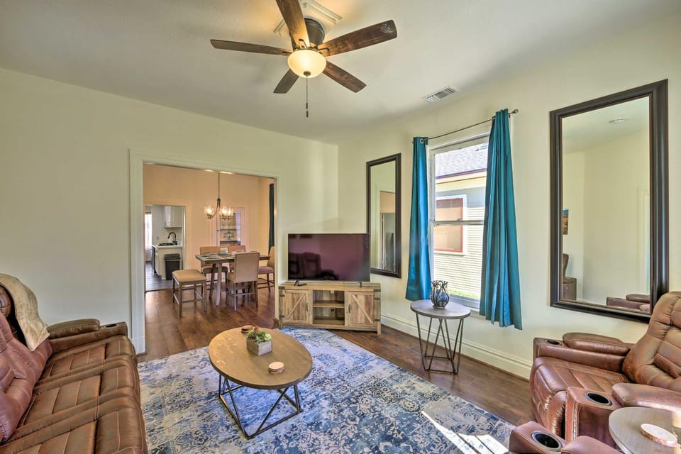 Riverside House with Yard about 1 Mi to Downtown! House in Riverside