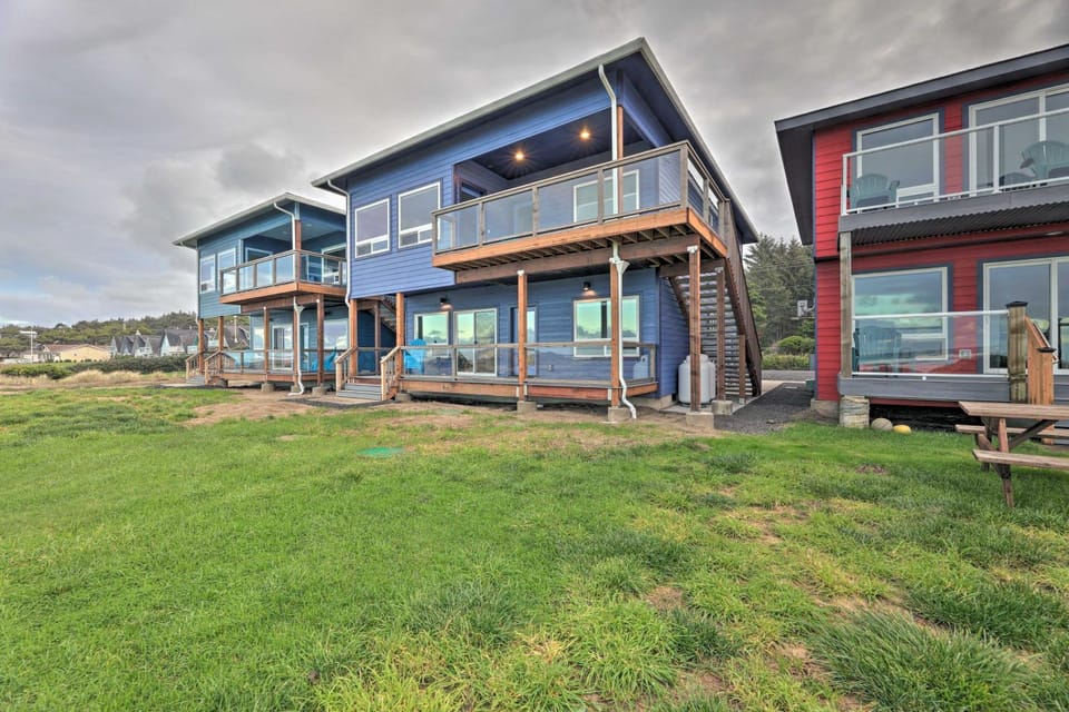 Sanderling Sea Cottages, Unit 7 with Beach Access! House in Oregon