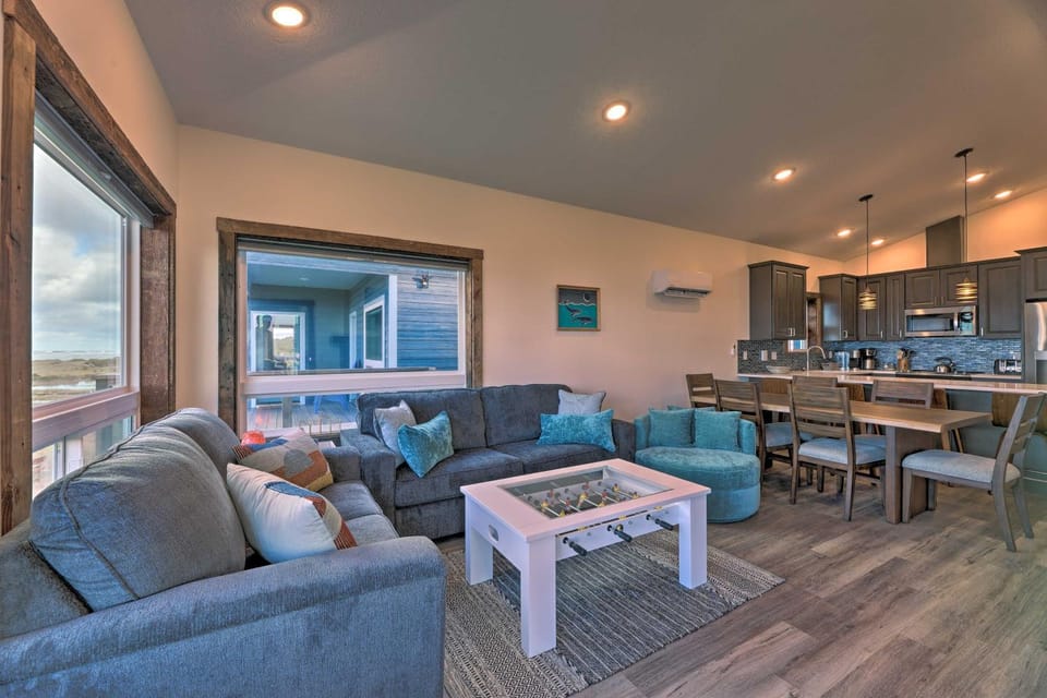 Sanderling Sea Cottages, Unit 7 with Beach Access! House in Oregon