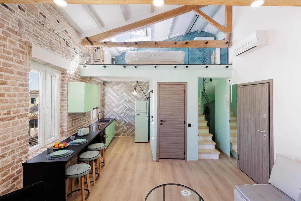 Living room, Seating area, Dining area, Bedroom