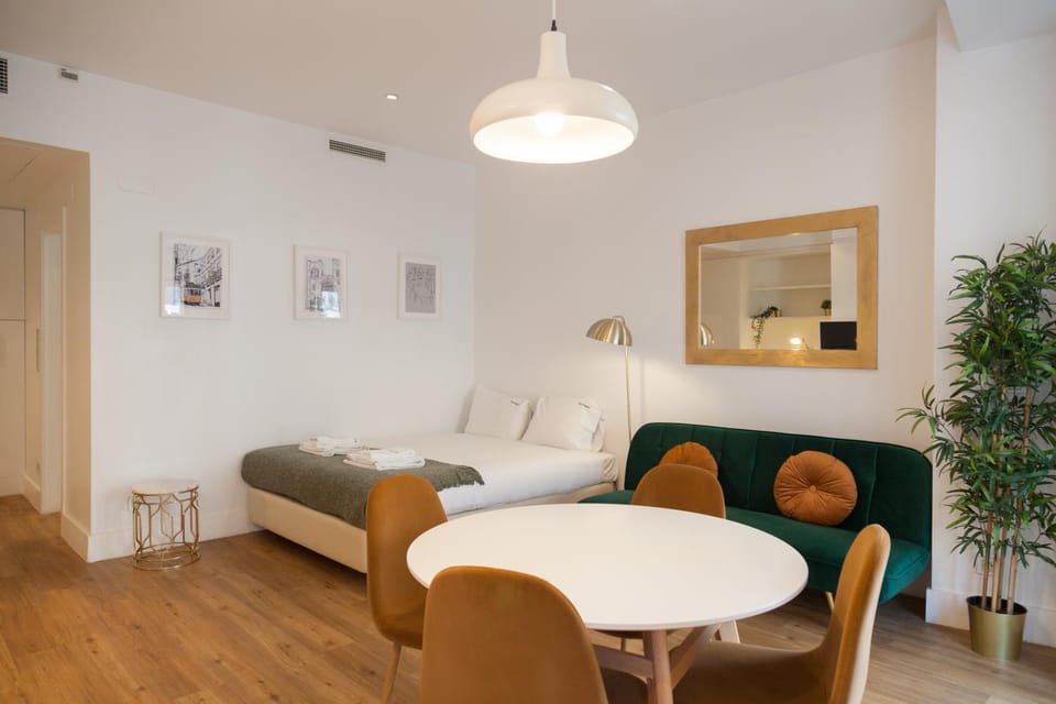 Bed, Living room, Bedroom