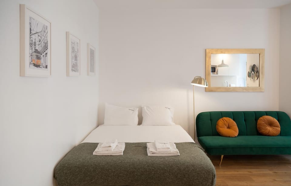 Bed, Bedroom