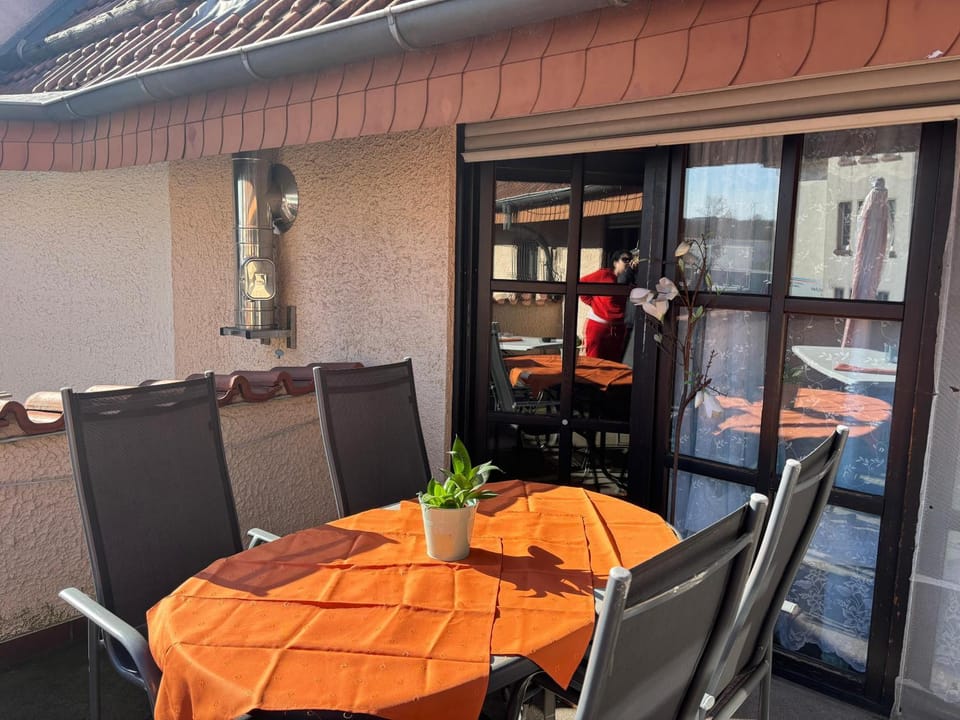 Fremden- und Monteurzimmer "Zum Ochsen" Inn in Hesse