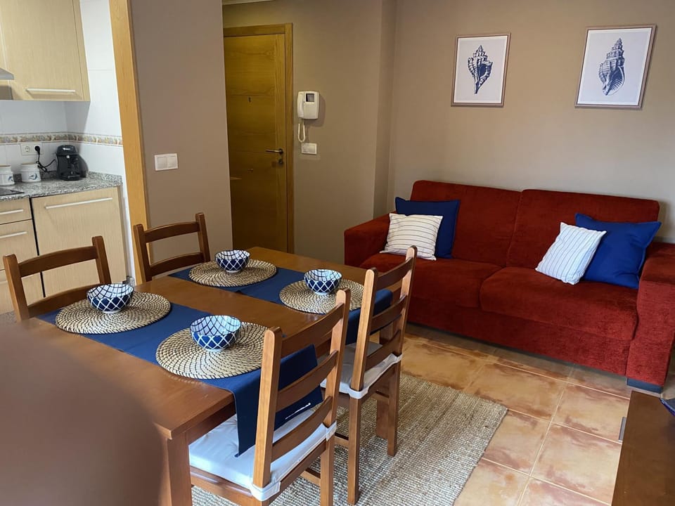 Living room, Dining area