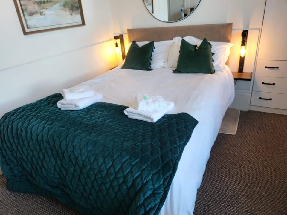 SeaView ground floor flat fast WiFi & FREE PARKING Apartment in Scarborough