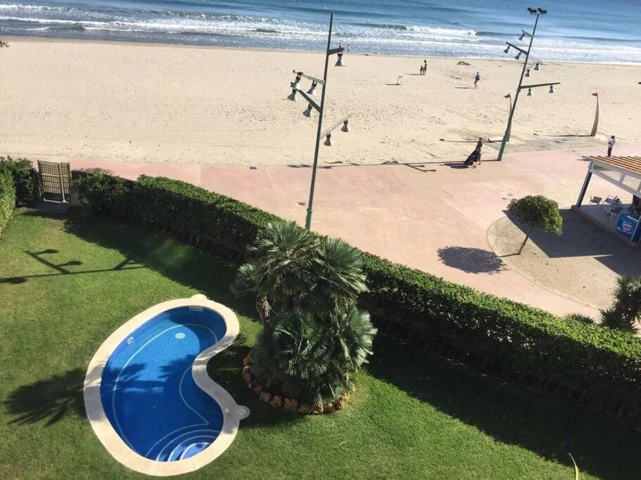 Pool view, Swimming pool
