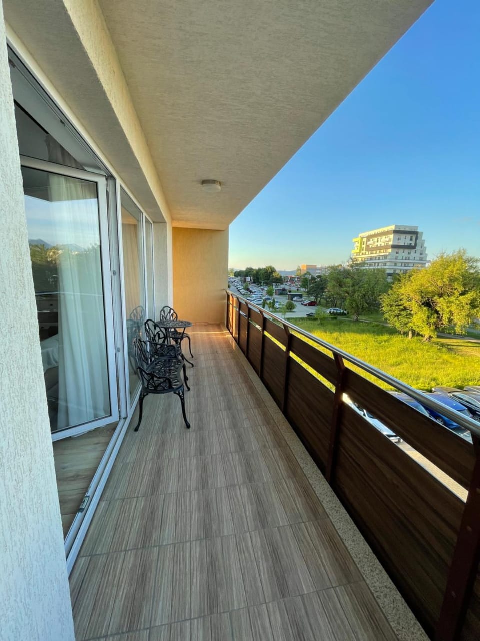 Balcony/Terrace, Garden view