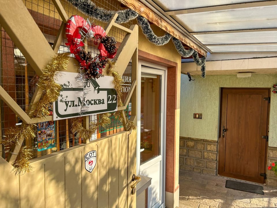 Lobby or reception, Decorative detail