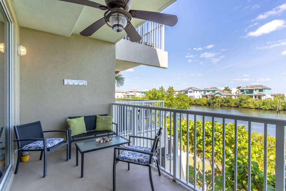 577 Little Harbor House in Ruskin