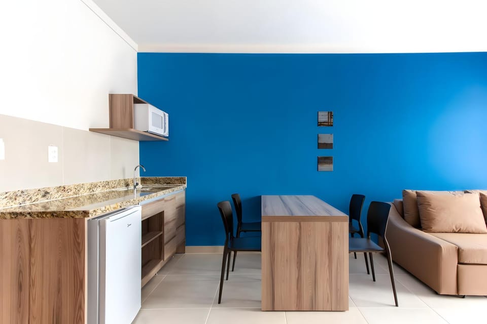 Living room, microwave, minibar