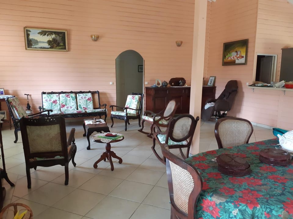 Villa havre de paix à Terre de Bas, LES SAINTES House in Leeward Islands