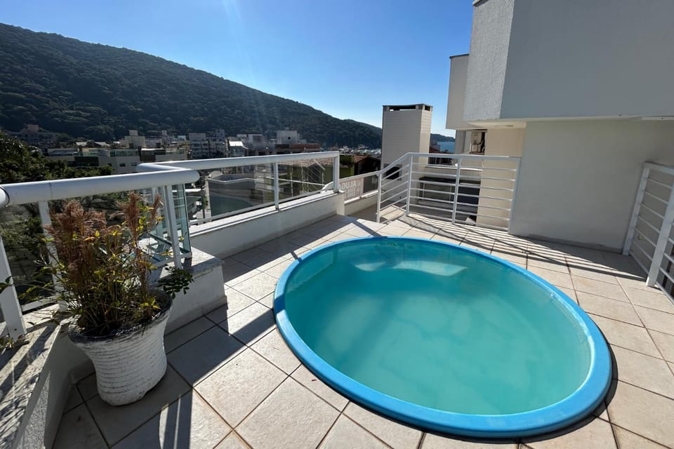 Balcony/Terrace, Swimming pool