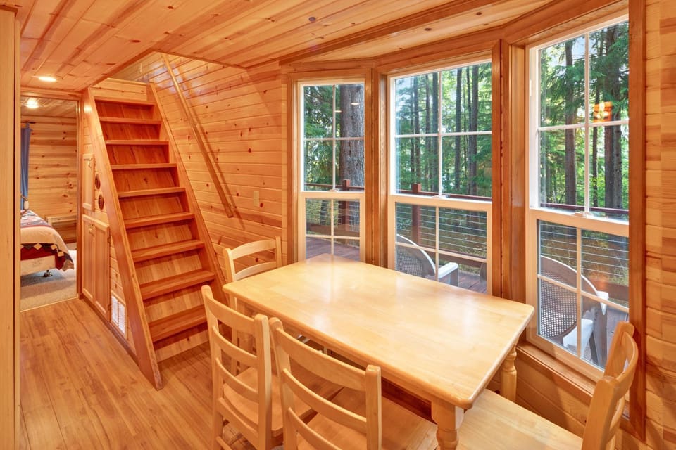 Racoon Retreat House in Washington