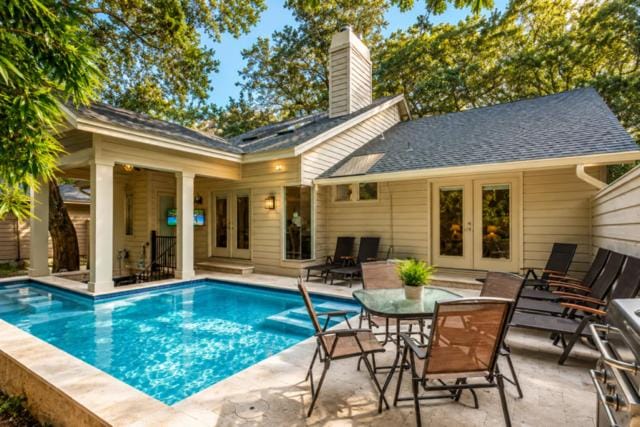 Dreamy HHI Escape Pool w Swim-Up Bar Hot Tub House in Hilton Head Island