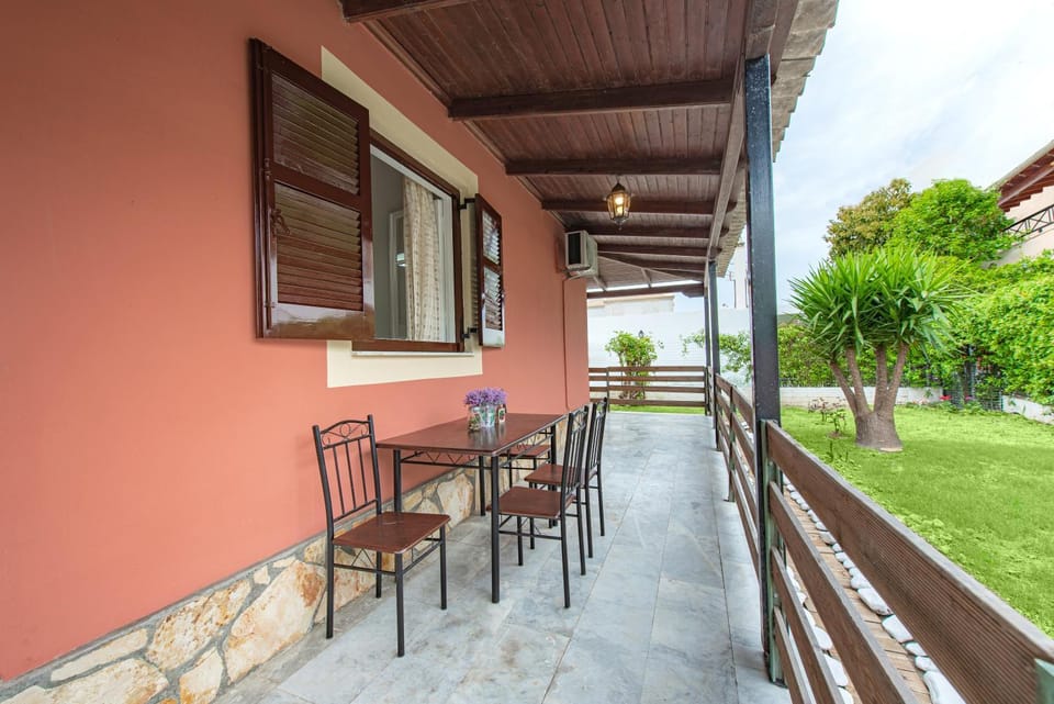 Patio, BBQ facilities, Children play ground, Garden, Balcony/Terrace, Other, furniture