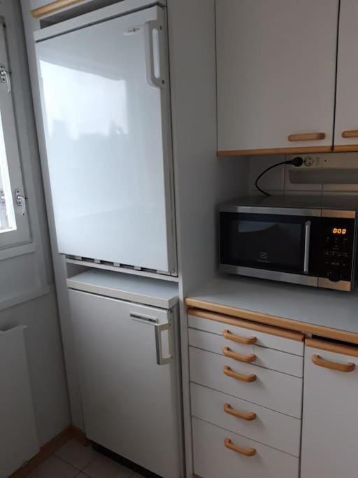 Viihtyisä yksiö Oulun Tuirassa Apartment in Finland
