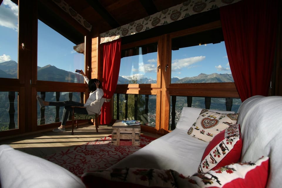 Hotel Tivet Hotel in Aosta Valley, Italy