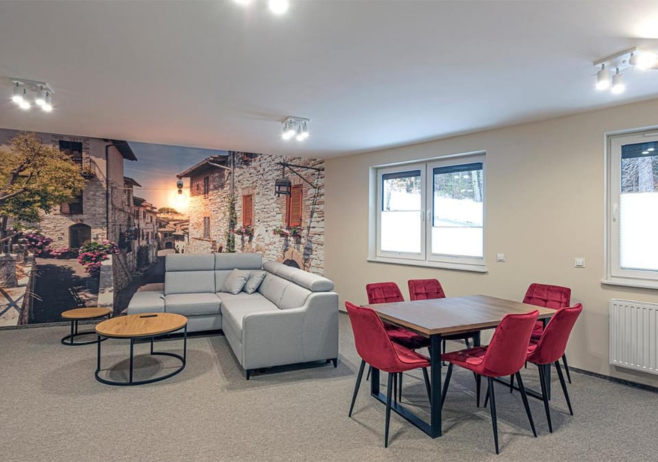 Living room, Seating area, Dining area