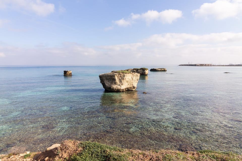 Nearby landmark, Beach