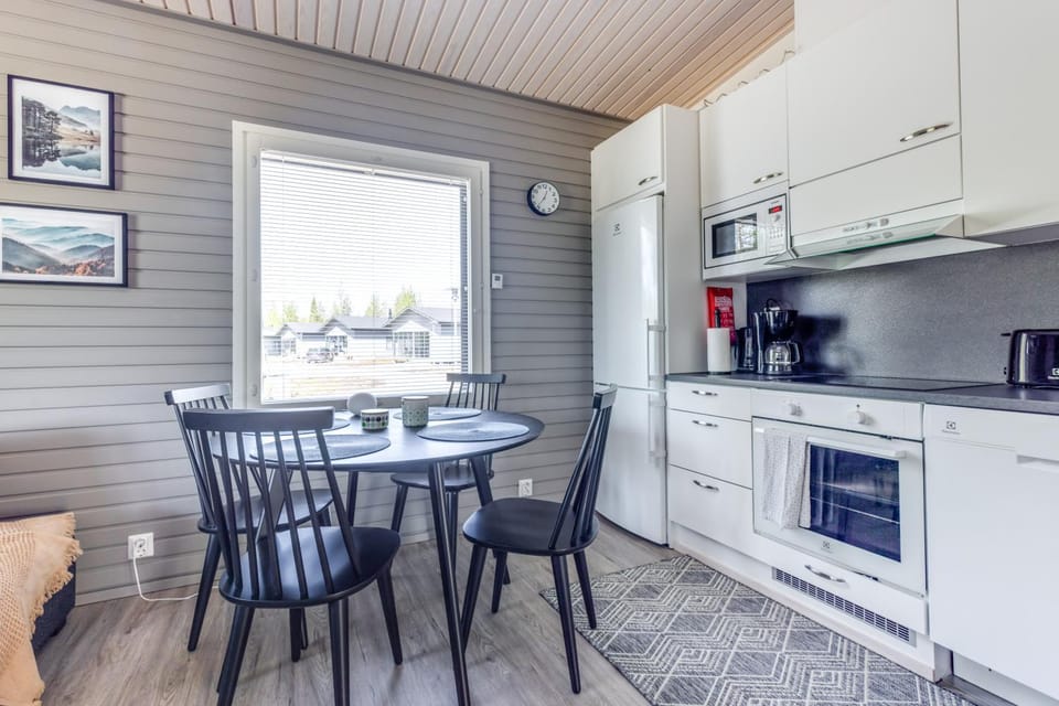 Coffee/tea facilities, Kitchen or kitchenette, Dining area, dishwasher, minibar, pet friendly, kitchen