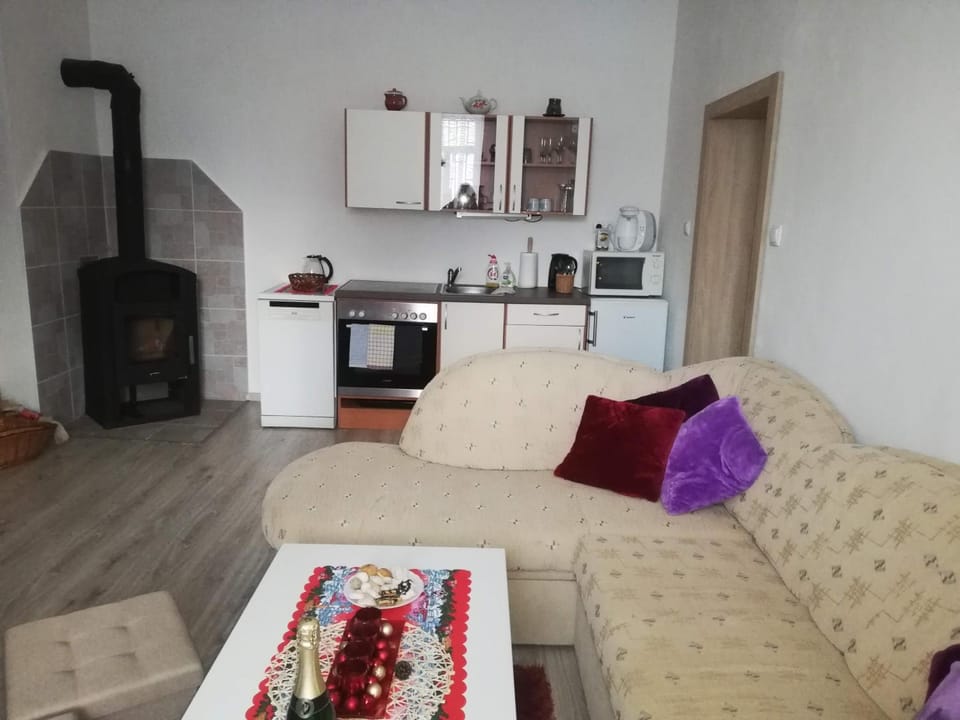 Kitchen or kitchenette, Living room, Seating area