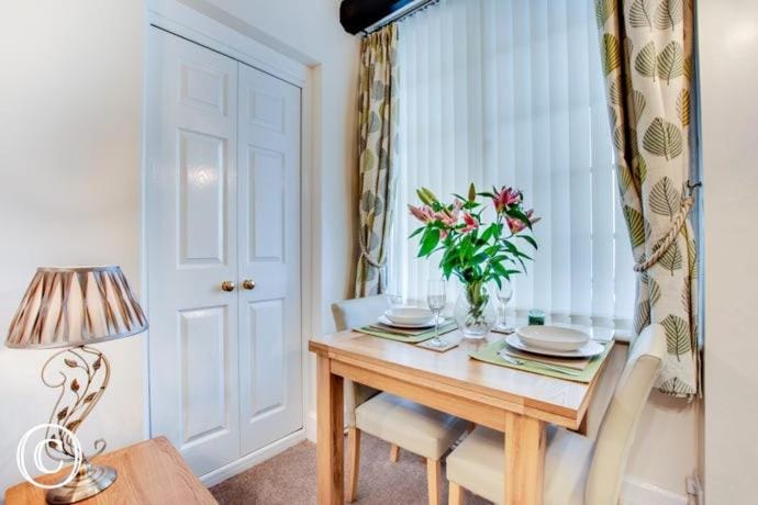 Watersedge Sandsend Apartment in Sandsend