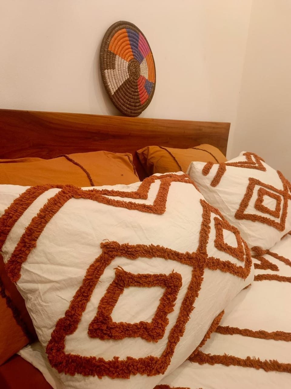 Bed, People, Sunrise