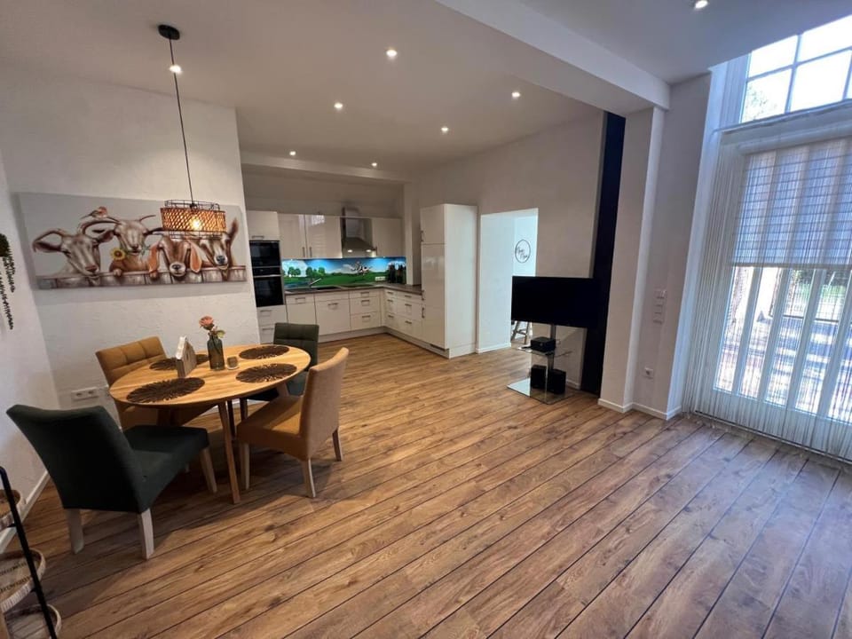 Ammerland 2 Apartment in Lower Saxony, Germany