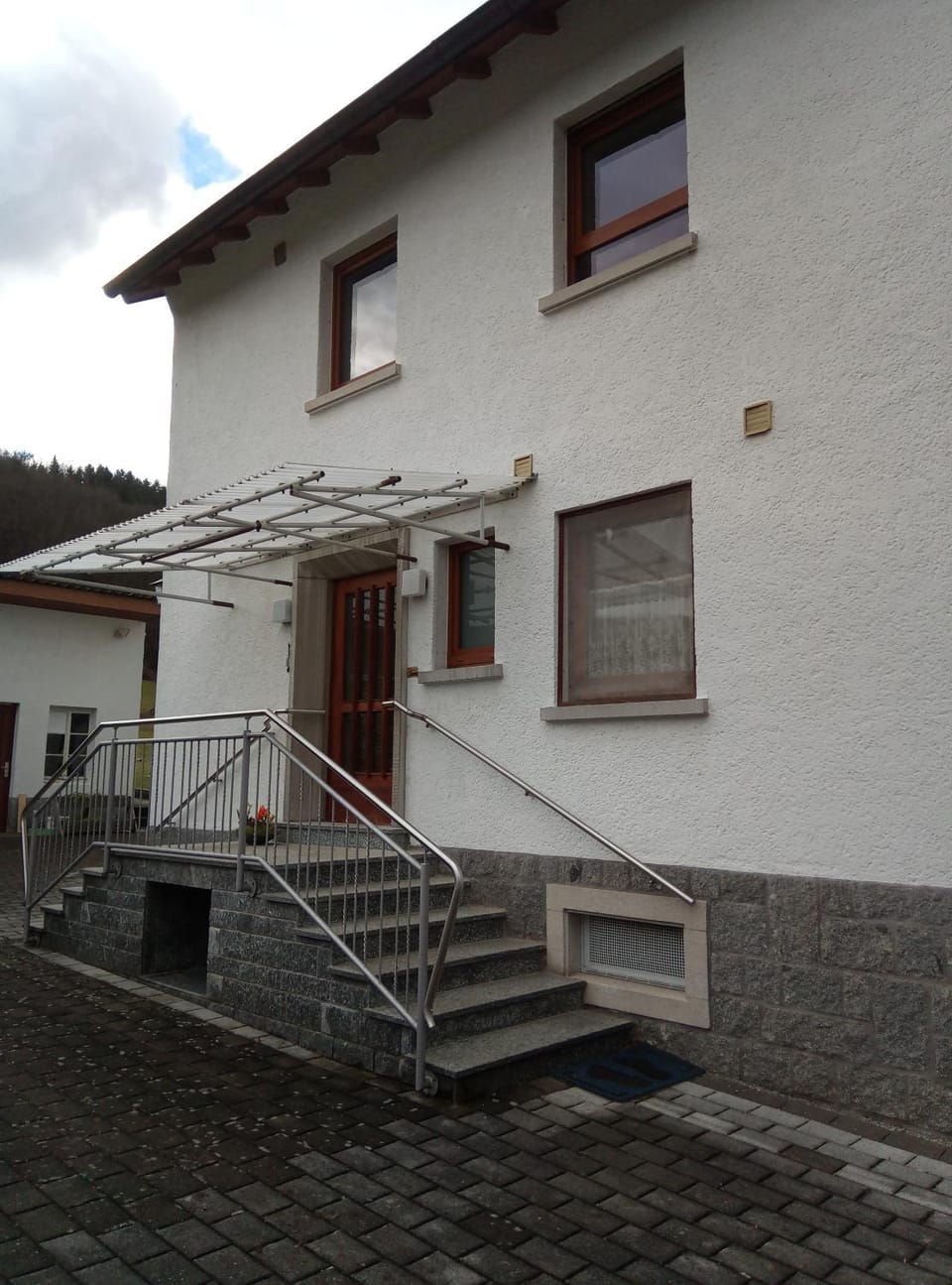 Property building, Facade/entrance