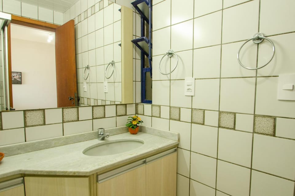 Apartamento frente mar em Canasvieiras N1177 Apartment in Florianopolis