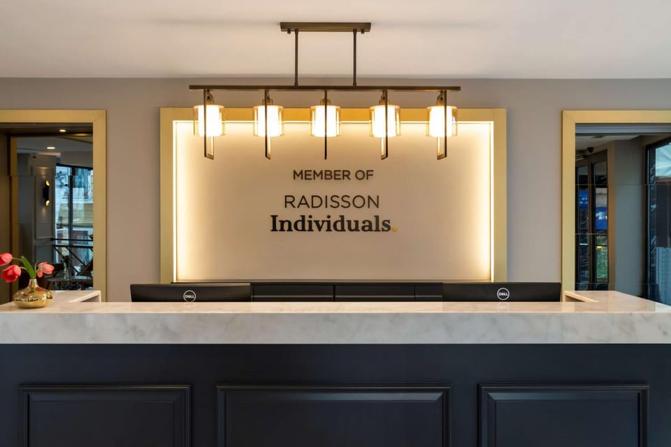 Lobby or reception, Lobby or reception