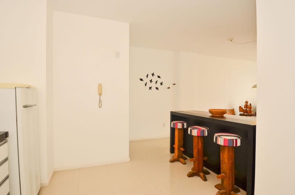 Apto 3 suítes, 1 quadra da Praia, Ingleses N1617 Apartment in Florianopolis