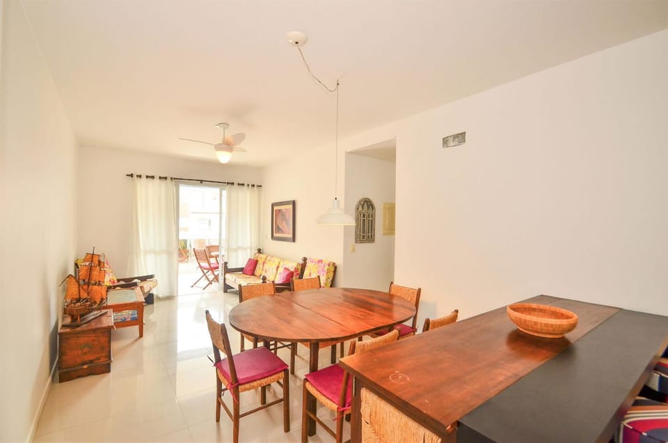 Apto 3 suítes, 1 quadra da Praia, Ingleses N1617 Apartment in Florianopolis