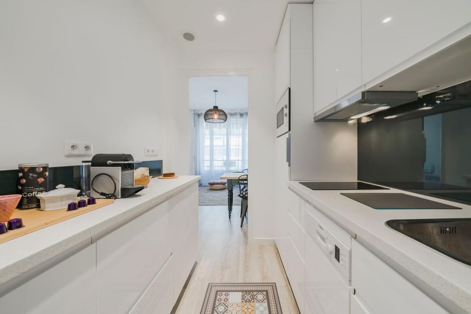 Brand new one bedroom heart of Cannes!! Apartment in Cannes