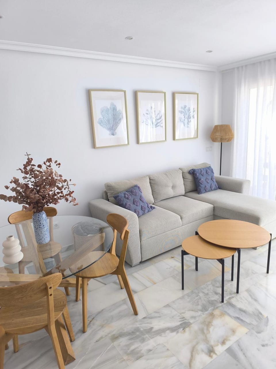 Communal lounge/ TV room, Dining area