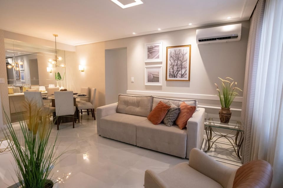 Apartamento Requintado na Avenida Atlântica N1683 Apartment in Camboriú