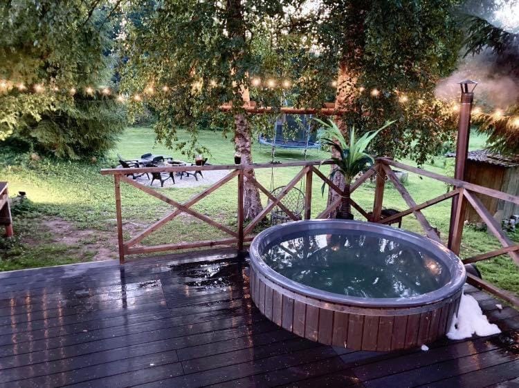 Hot Tub