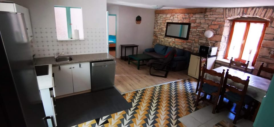 Kitchen or kitchenette, Living room, Dining area, stove