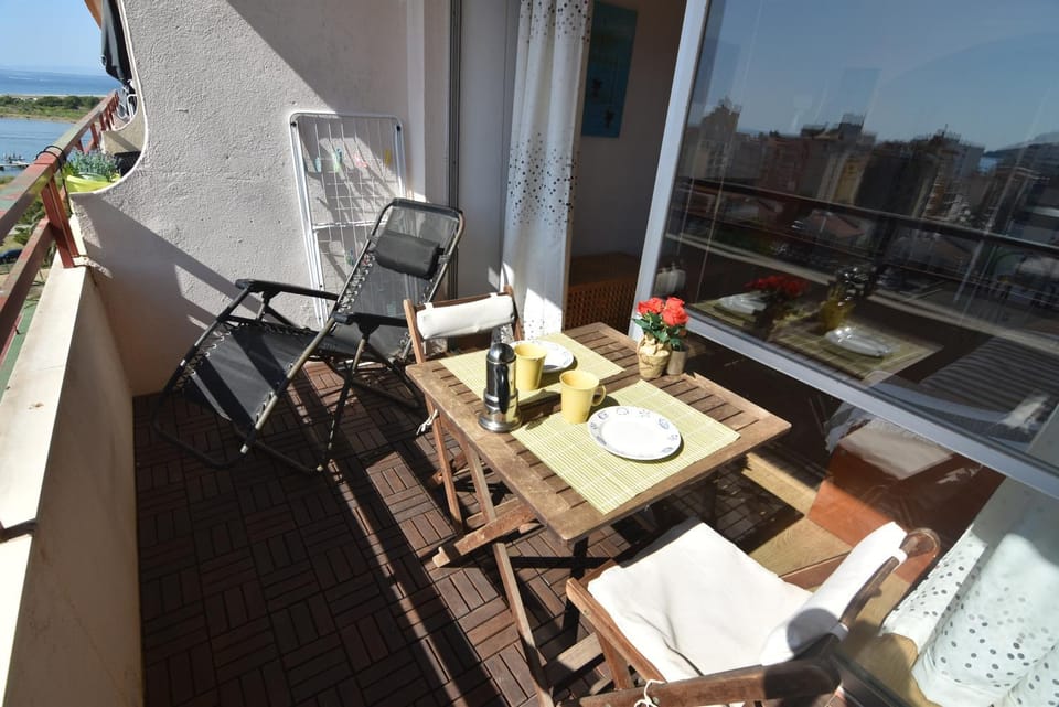 View (from property/room), Balcony/Terrace
