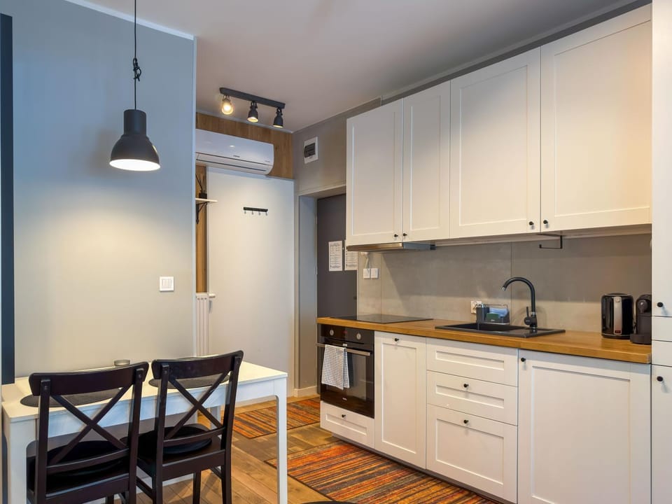 URABN APARTMENTS Studio with garden No 2A - Air Condition - Free Parking Apartment in Poland
