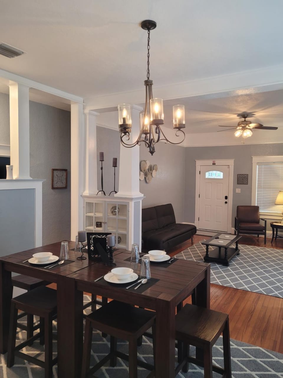 Living room, Dining area