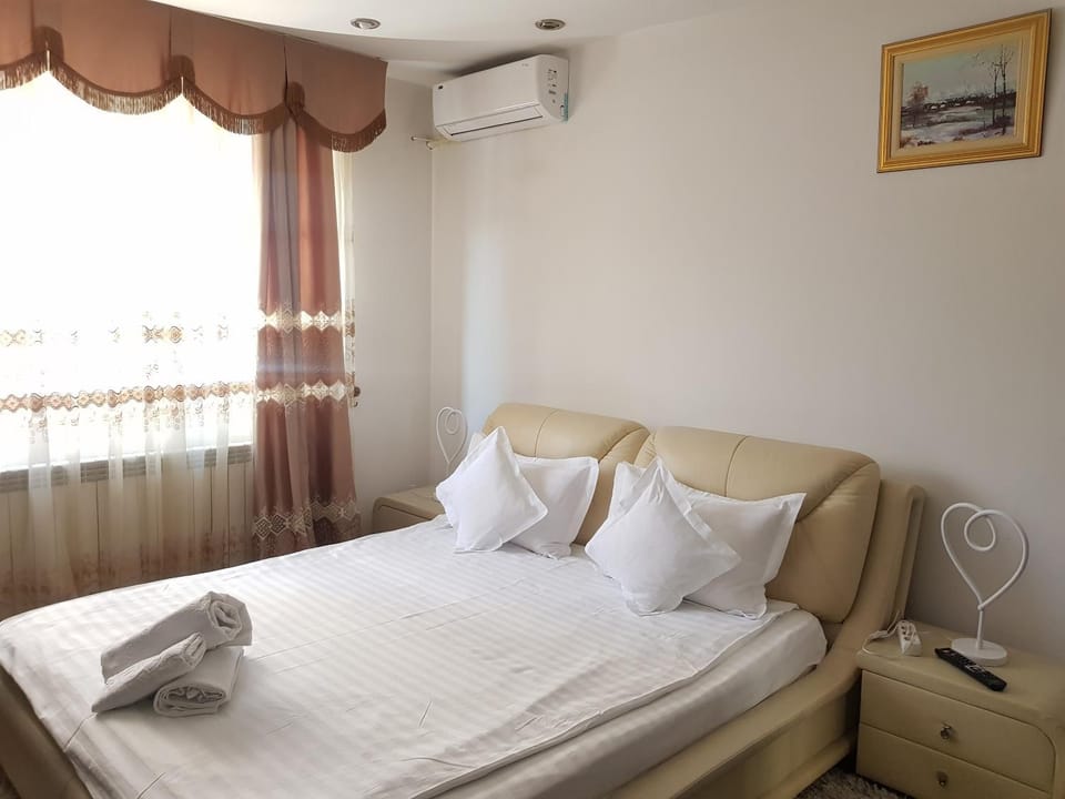 Apartament parter Arena Nationala Monza Mega Mall Apartment in Bucharest