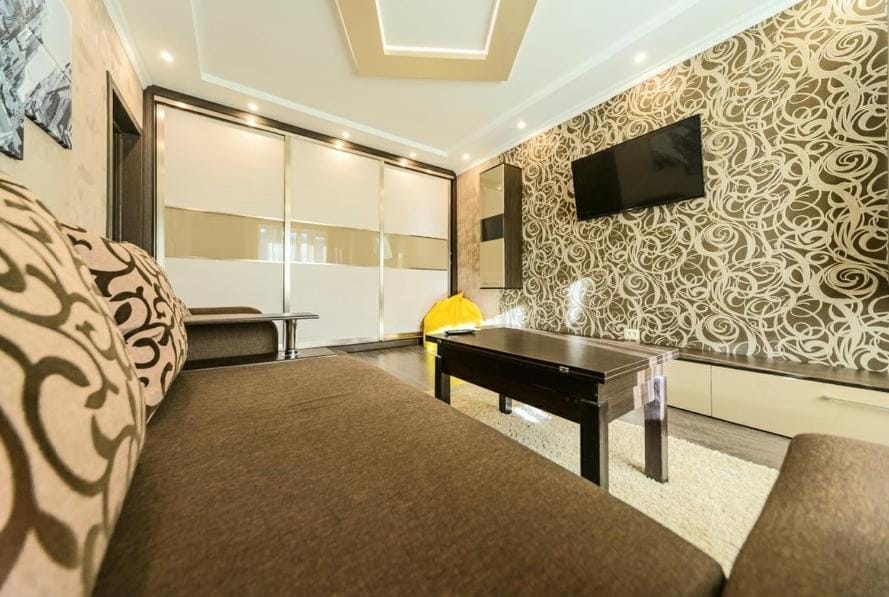 2 rooms 75m2 center of Obolon near River side Apartment in Kiev City - Kyiv