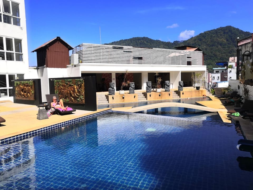 Swimming pool