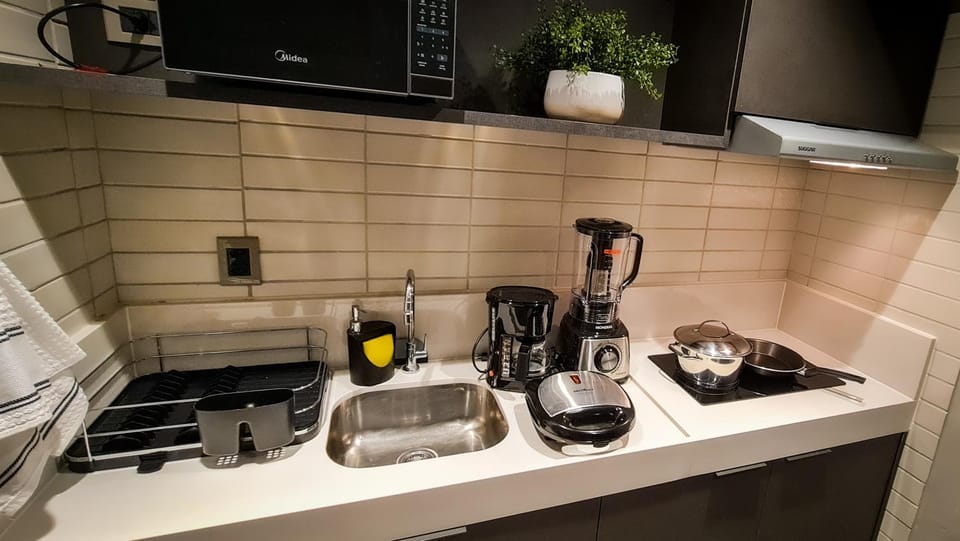 Coffee/tea facilities, Kitchen or kitchenette