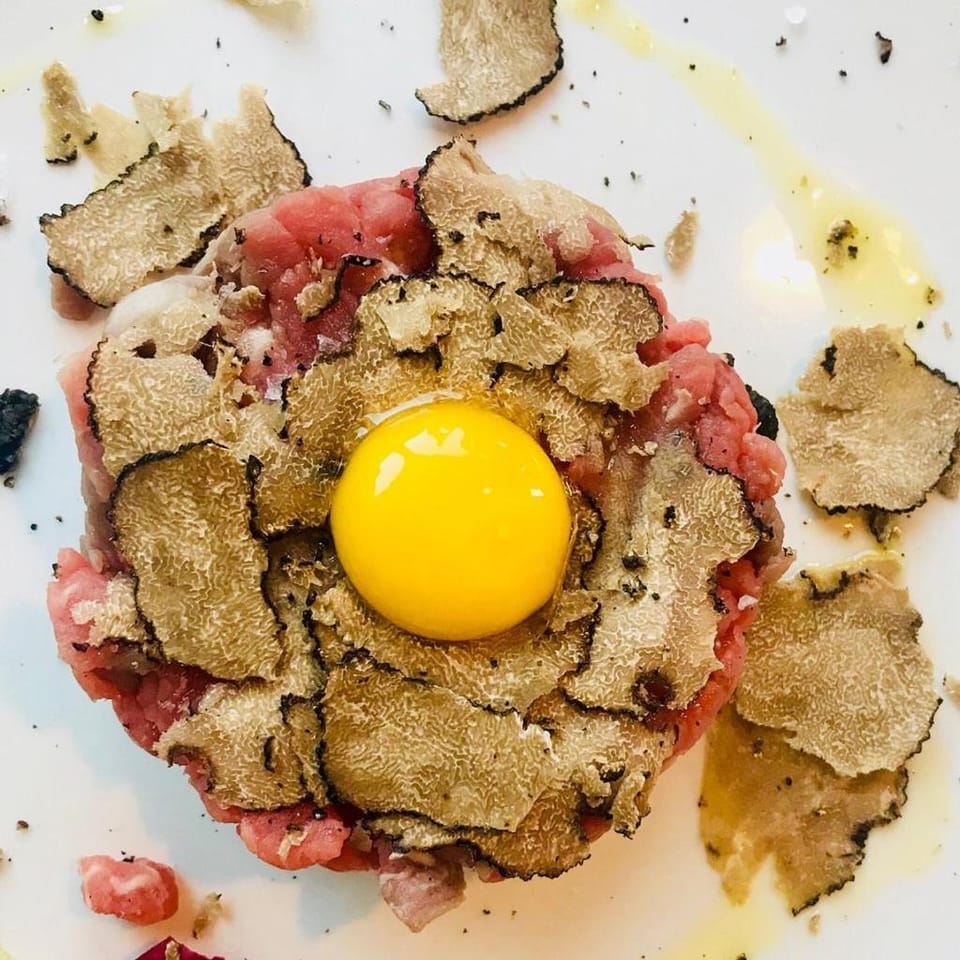 Restaurant/places to eat, Food and drinks, Food