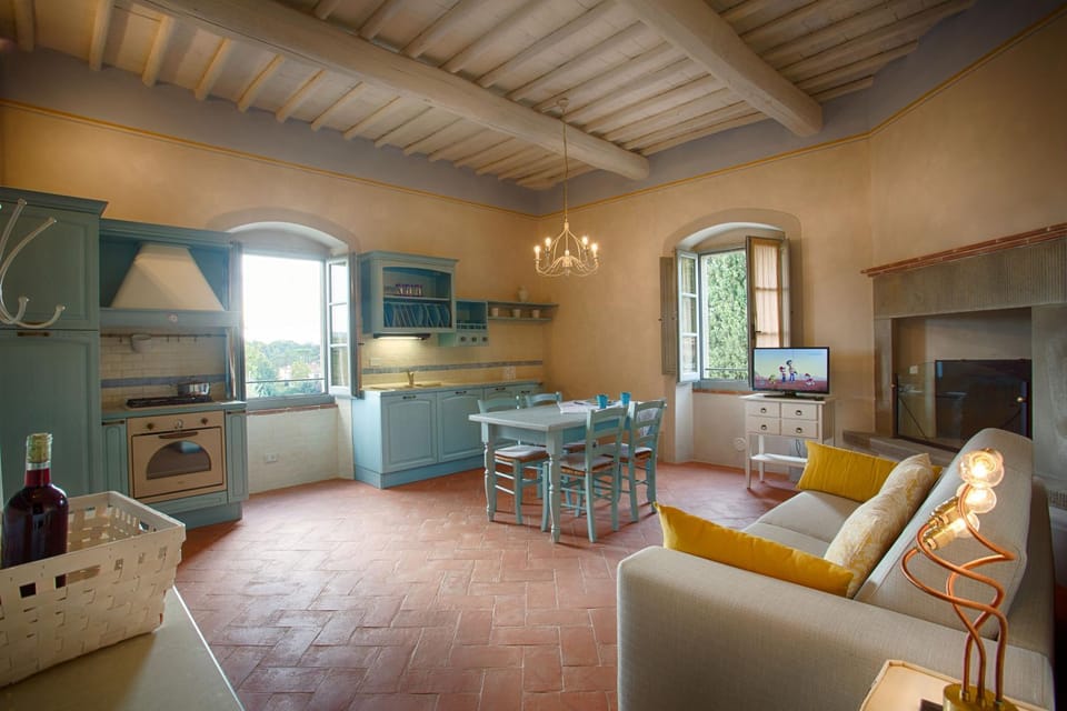 Kitchen or kitchenette, Living room, Dining area
