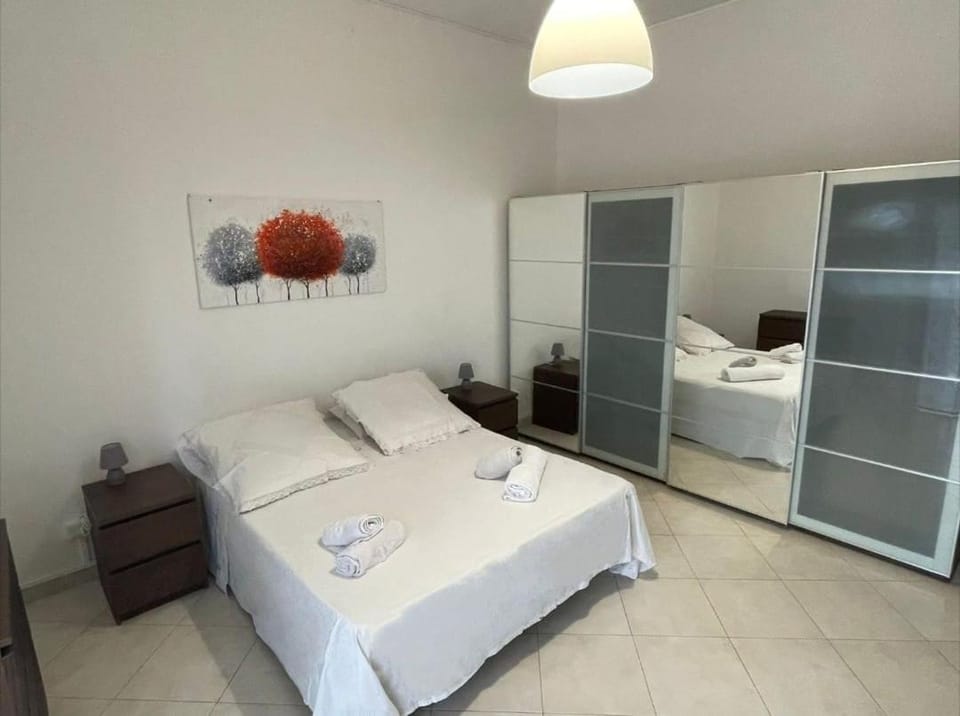 Balcony/Terrace, Balcony/Terrace, Bedroom, wardrobe