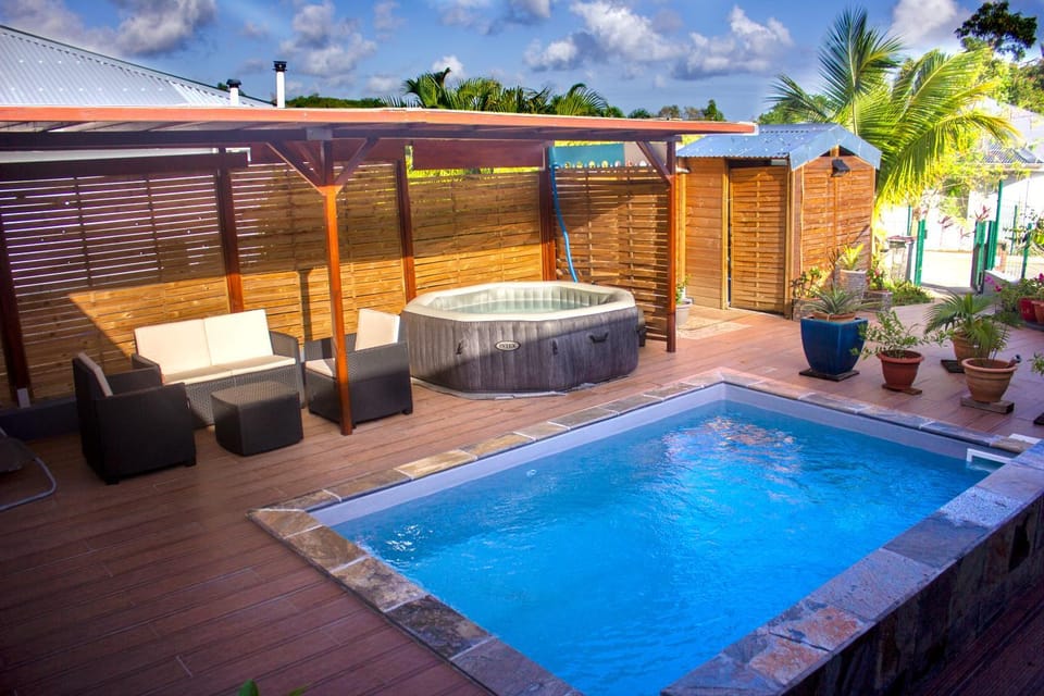 Pool view, Swimming pool, Swimming pool