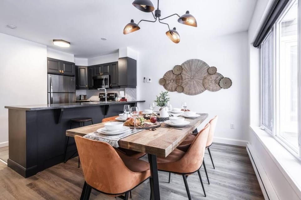 L'Érablière Tremblant Ski Inout Condo W 2bdrs House in Mont-Tremblant